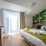 Apart Otel Athome Et La Rochelle (Charente-Maritime)