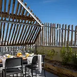 Apart Otel Athome Et 4*