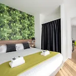 Apart Otel Athome Et La Rochelle (Charente-Maritime)