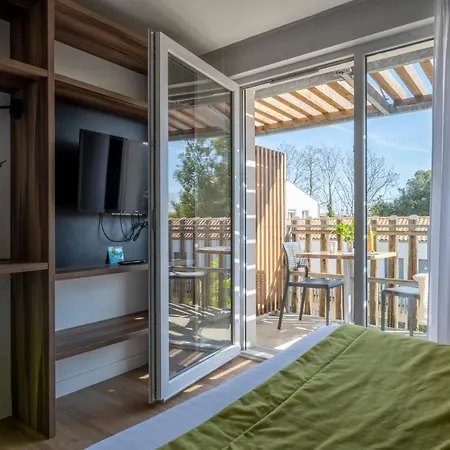 Hotel apartamentowy Athome Et