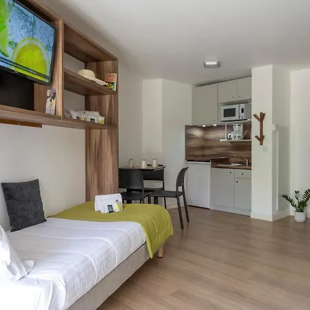 Athome Et