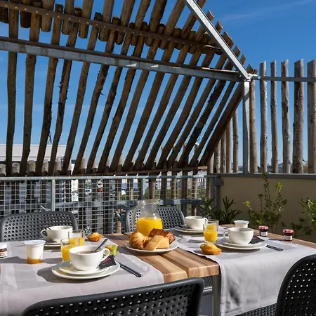 Aparthotel Athome Et