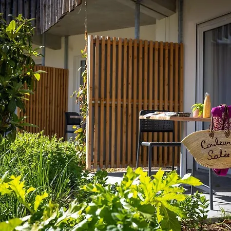 Athome Et Hotel apartamentowy La Rochelle (Charente-Maritime)