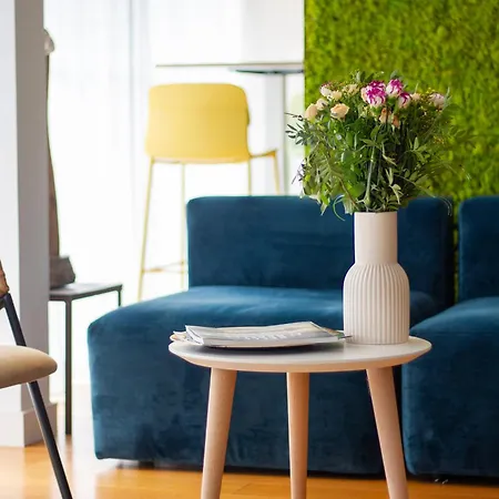 Athome Et Aparthotel