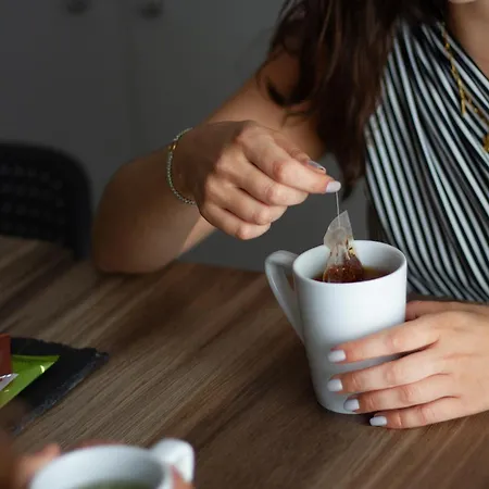 Athome Et Apartahotel La Rochelle (Charente-Maritime)