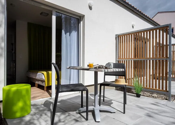 Athome Et Apartahotel