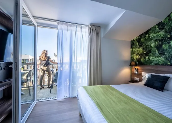 Athome Et Hotel apartamentowy 4*