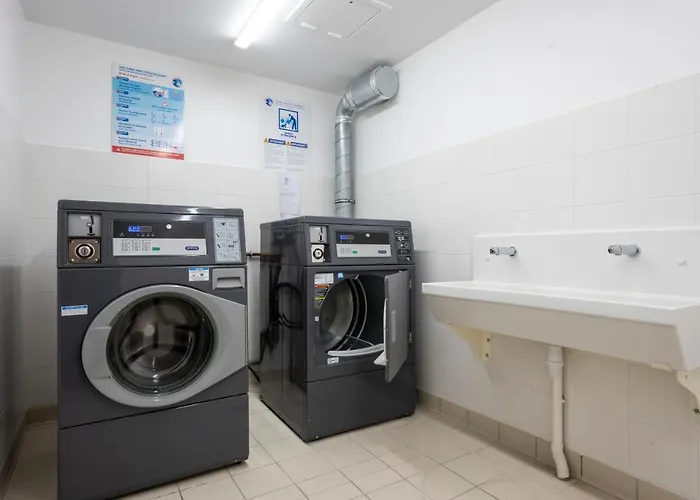 Athome Et 公寓式酒店 拉罗歇尔