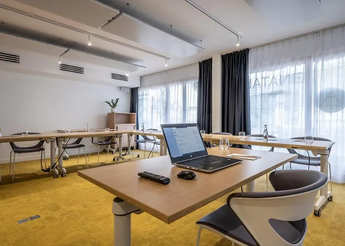 Athome Et Aparthotel