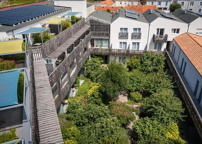 Hotel apartamentowy Athome Et 4*